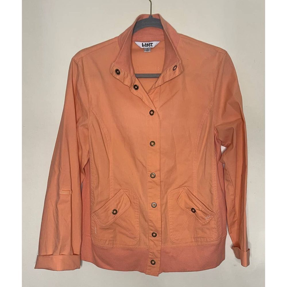 VTG Womens Blast Coral‎ Light Jacket Size Medium Stretch With Pockets Snap Front
